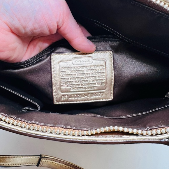 Coach Metallic Gold Signature Stitched Leather Tote For Women EUC - Picture 4 of 9